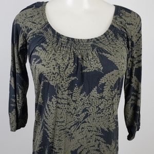 Banana Republic Top size Small Green Floral